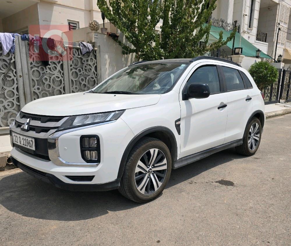 ميتسوبيشي ASX